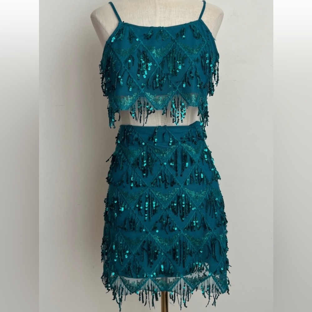 Sincerely Jules Taylor Swift 1989 Era Teal Sequin Fringe Set Size Medium NWT